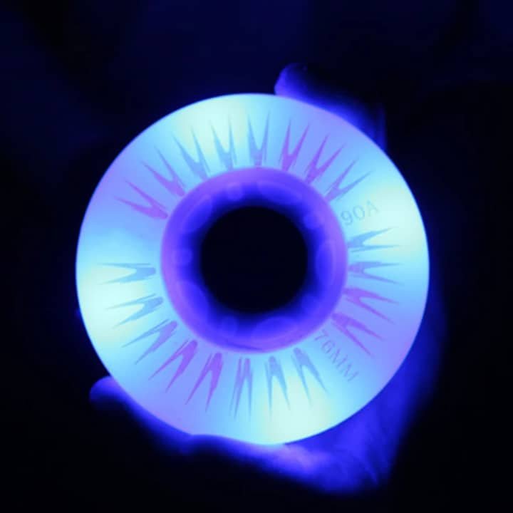 Roues de patin à roues alignées lumineuses LED 90A – Image 5